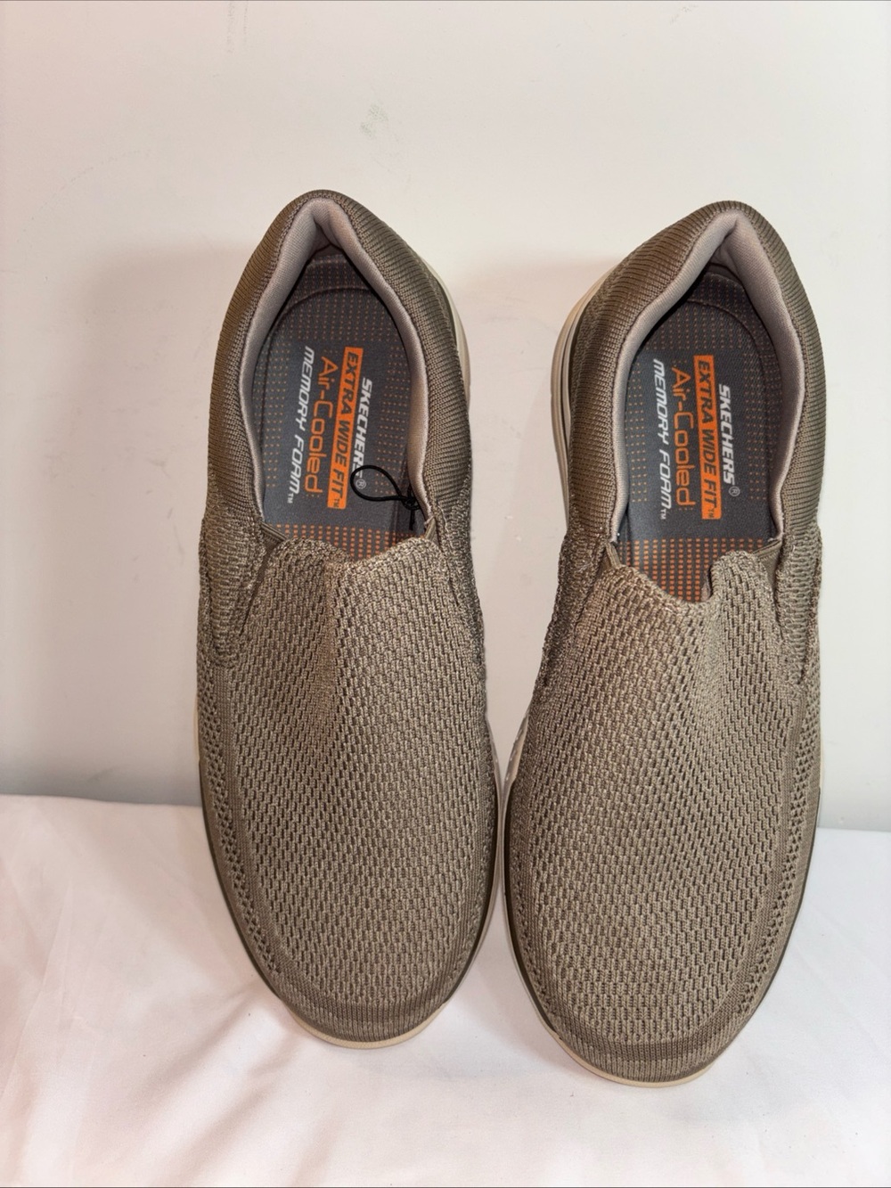 Skechers  Extra Wide Men's Slip-On Casual Shoes in Taupe. 7/3. SOLD